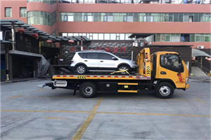 吉木萨尔汽车紧急补胎换胎救援