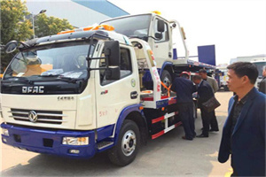 吉木萨尔汽车道路救援拖车价格